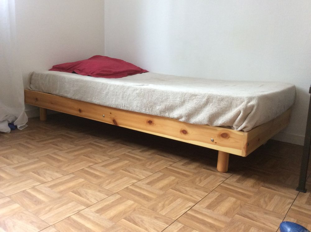 lit 1 personne 0 Lyon 8 (69)