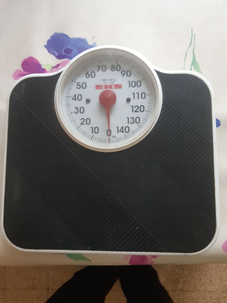 P�se personne � aiguille 15 Carpentras (84)