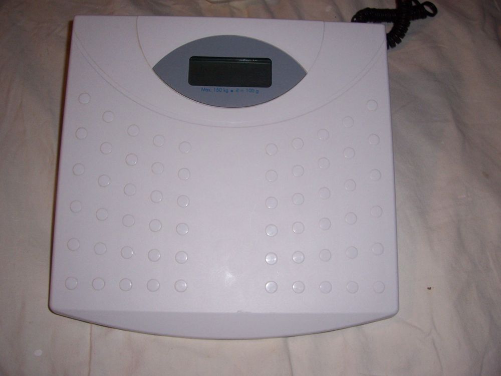 PESE PERSONNE ......................... 10 Soullans (85)