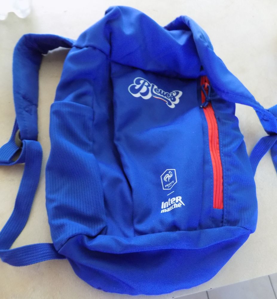 Petit sac � dos les bleues 2 La Motte-d'Aveillans (38)