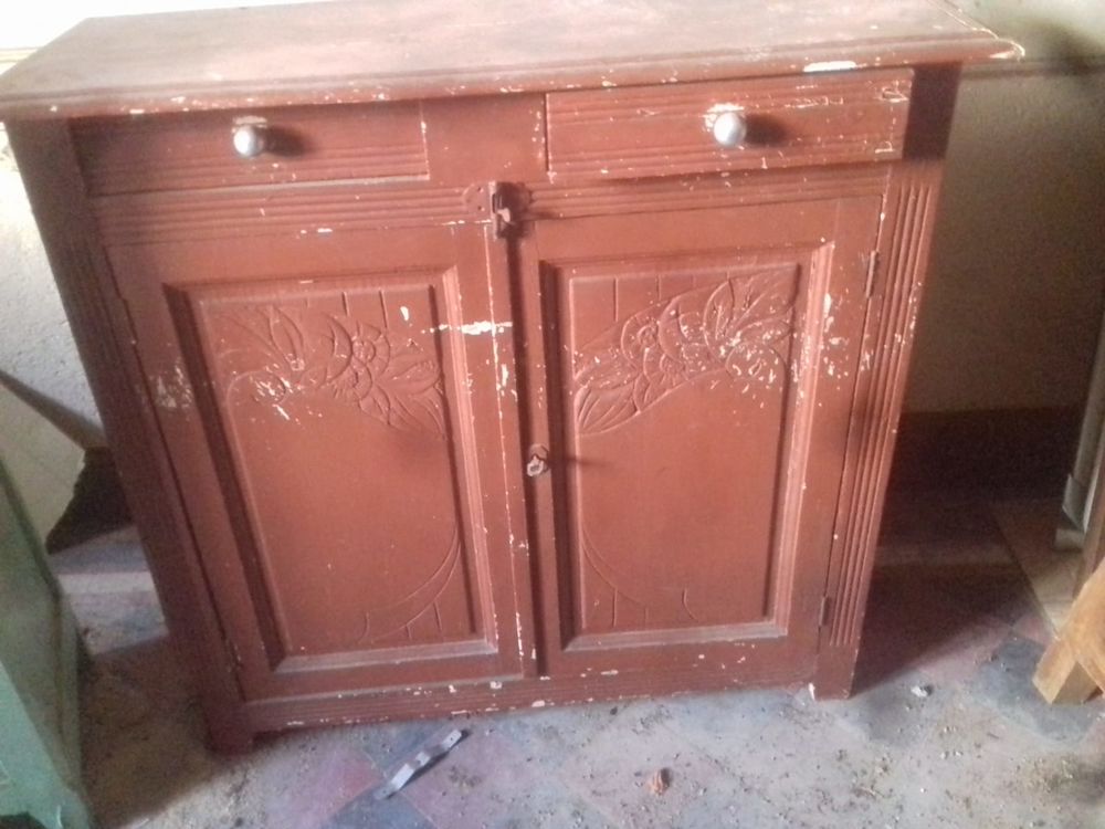 PETIT BUFFET PARISIEN 85 Roanne (42)