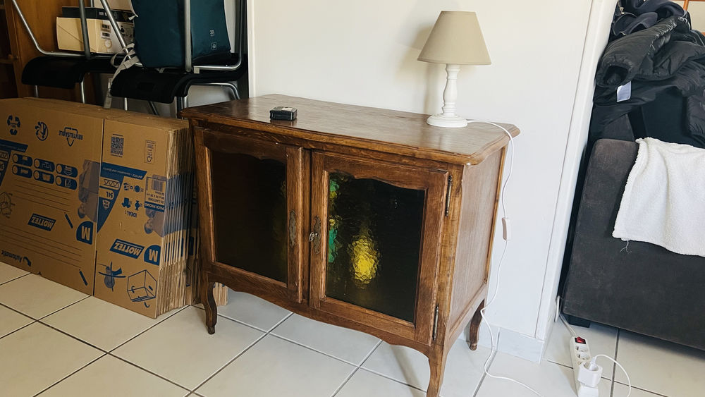 Petit buffet (bar) rustique 30 Dammartin-en-Go�le (77)