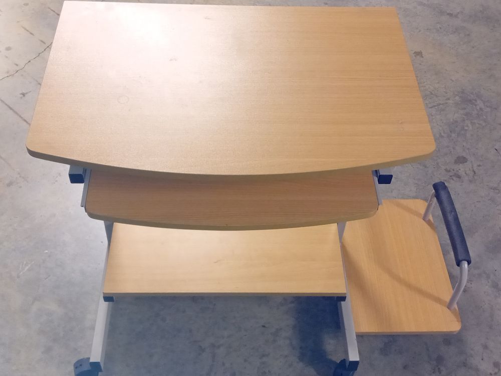 PETIT BUREAU INFORMATIQUE 19 Tassin-la-Demi-Lune (69)