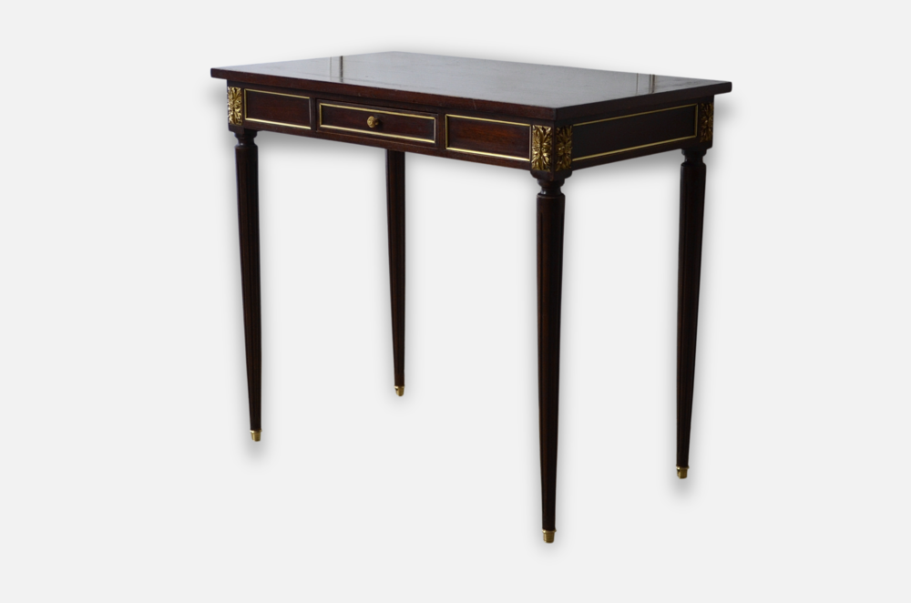 Petit bureau de style Louis XVI 630 Pantin (93)