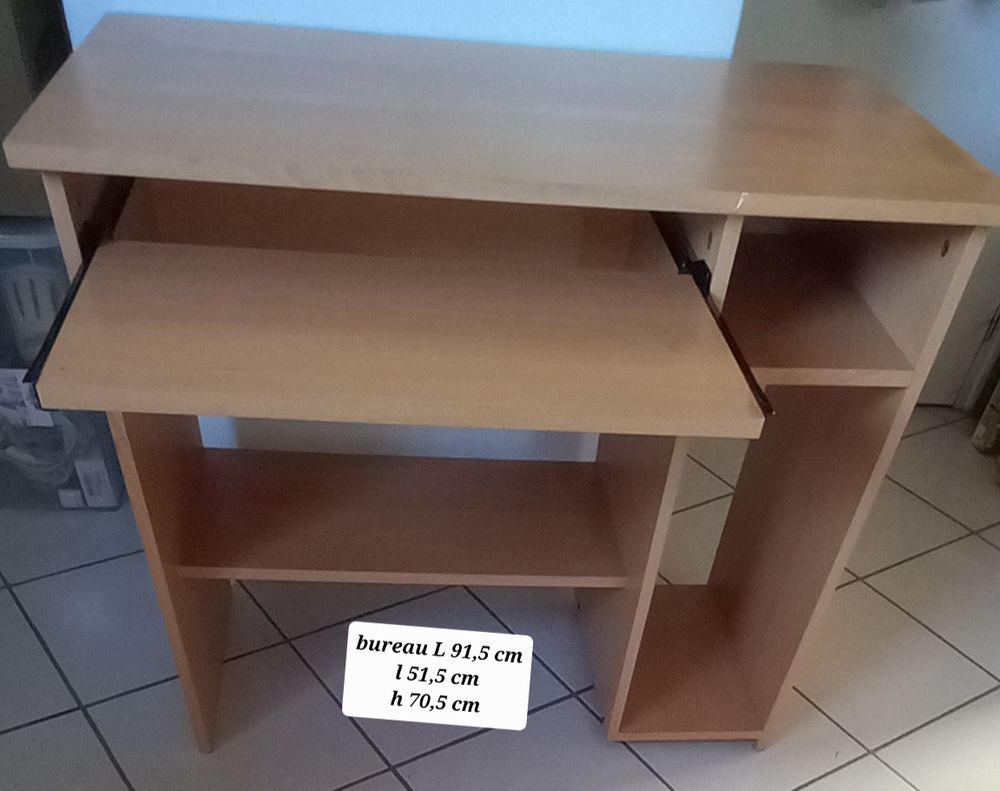 Petit bureau 15 Sixt-sur-Aff (35)