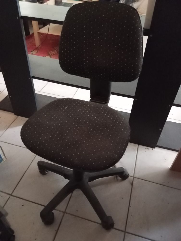 Petit bureau 10 R�miniac (56)