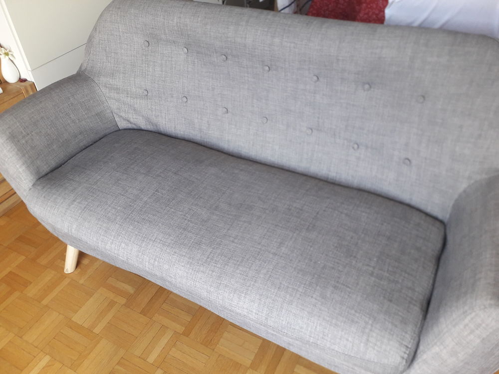 Petit canap� Bon plan 0 Paris 19 (75)