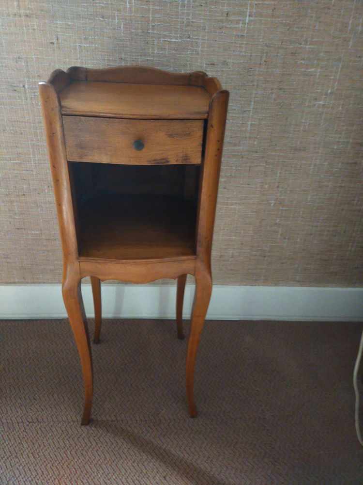 petit Chevet ancien 0 Maisons-Alfort (94)