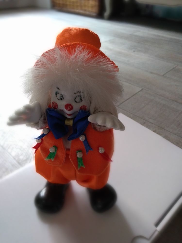 Petit Clown 5 Paris 11 (75)