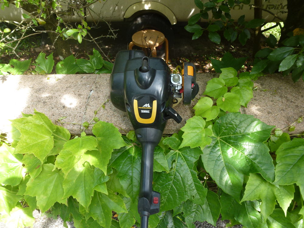 Petit coupe bordure MC CULLOCH 30 Saint-Denis (11)