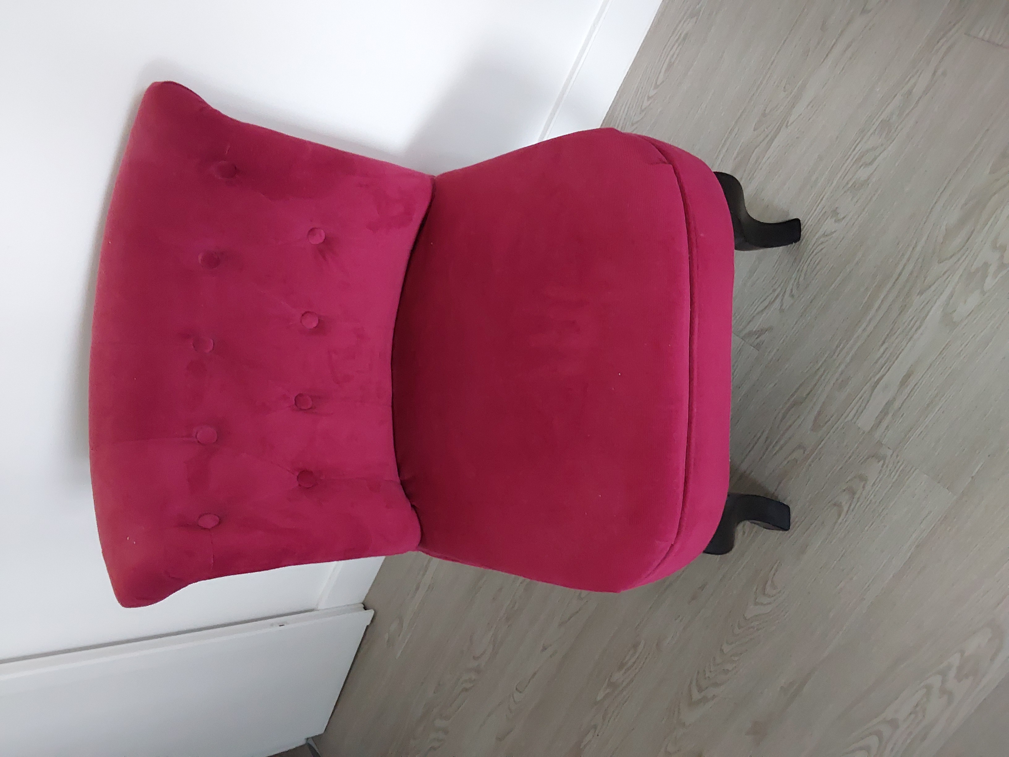 Petit fauteuil bordeaux 40 Bougival (78)