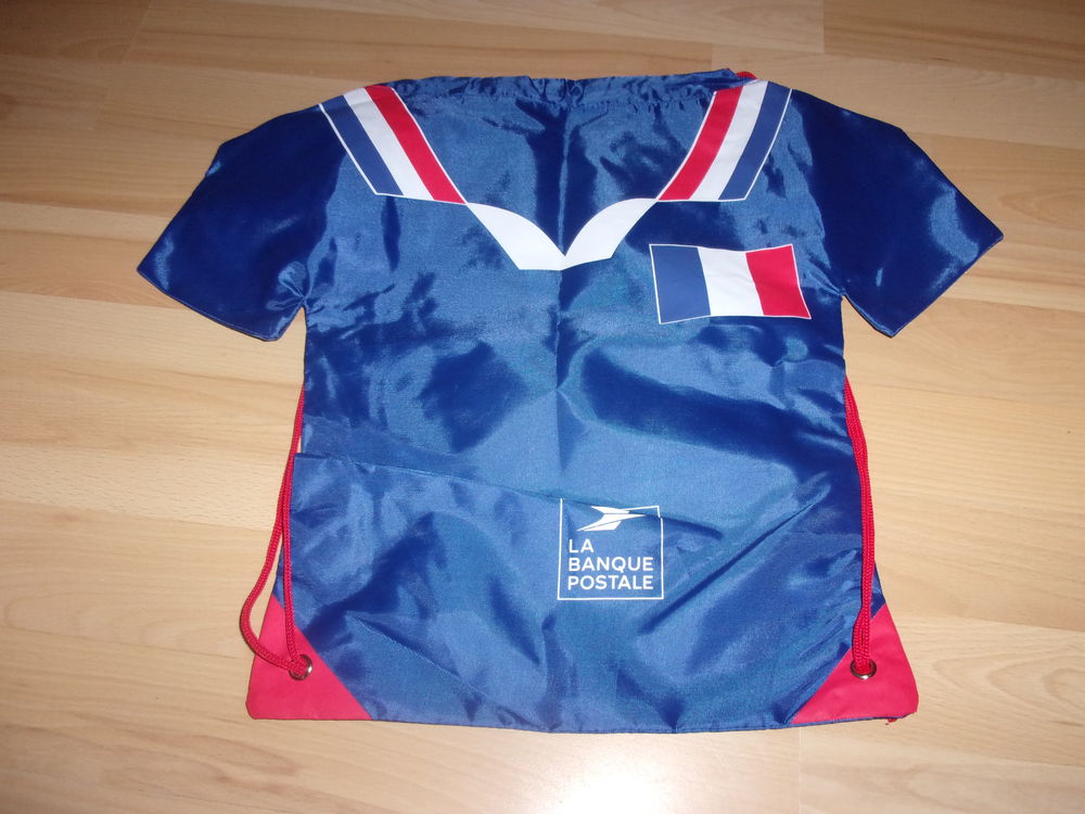 Petit sac � dos en forme de Maillot Fran�ais (Neuf) 6 Ardoix (07)