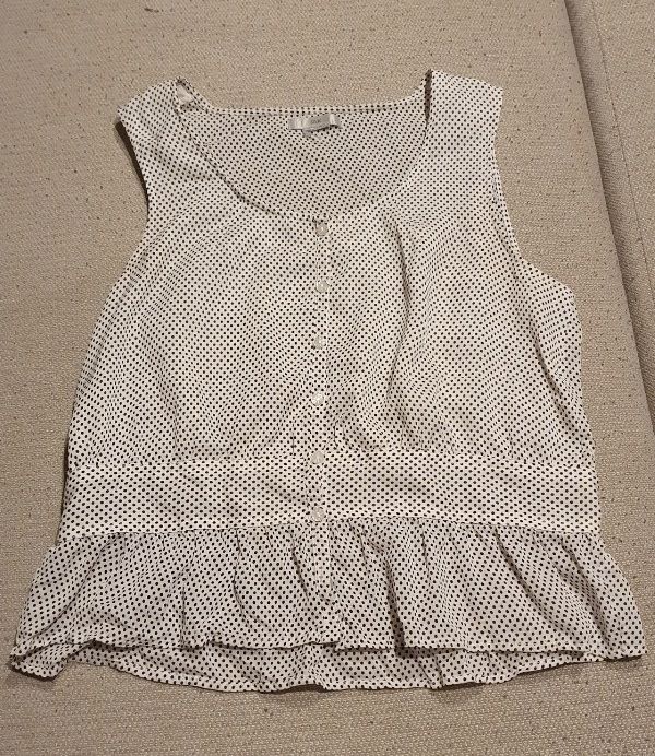 petit haut sans manches blanc � pois M 1 Monistrol-sur-Loire (43)