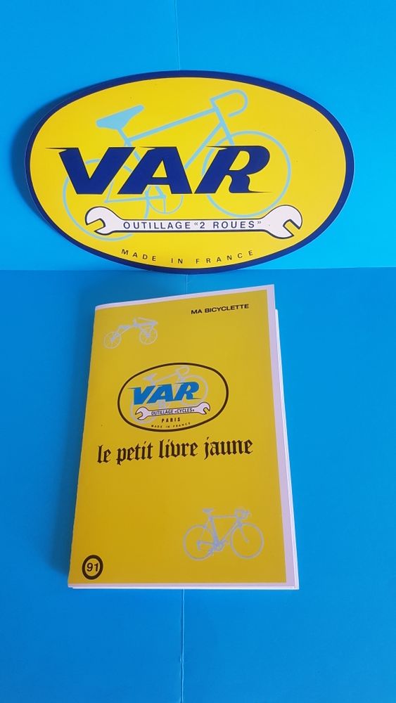 LE PETIT LIVRE JAUNE * VAR 0 Nantes (44)