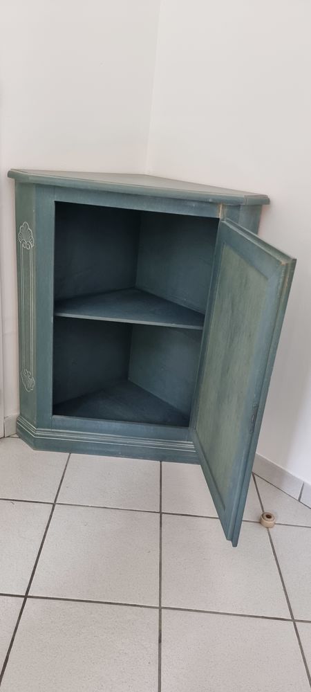 Petit meuble d'angle bleu 2 Armenti�res (59)