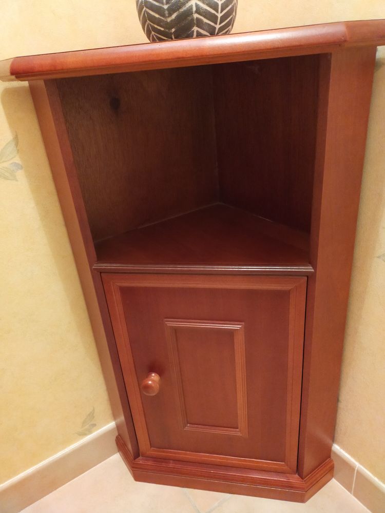 Petit meuble d angle 30 Carpentras (84)