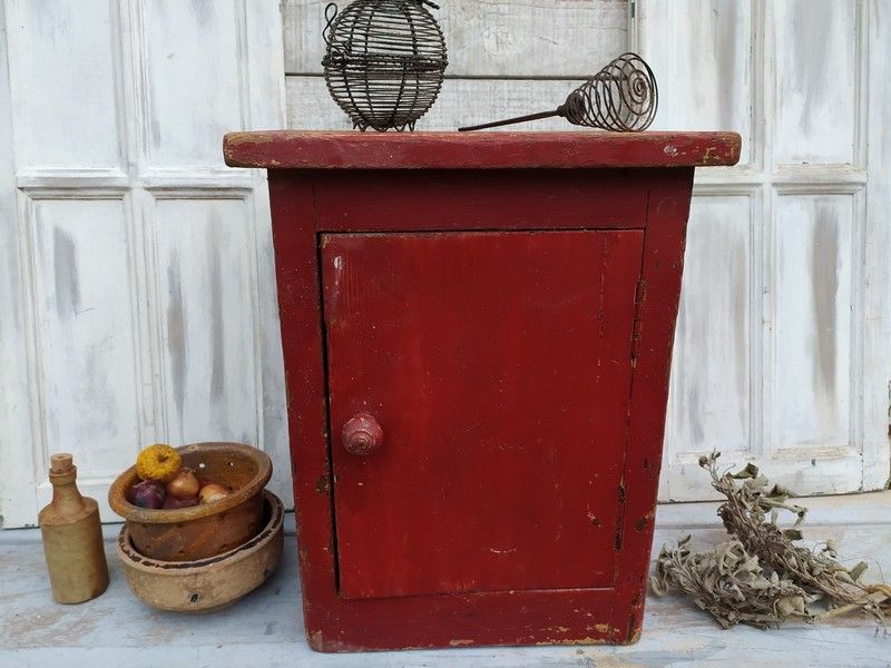 Petit Meuble Armoire Bois Style Ferme Patine Bordeaux
65 Loches (37)