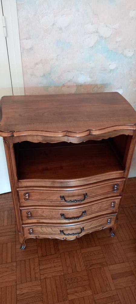 petit meuble bibus
50 Bron (69)