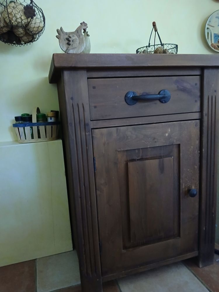 PETIT MEUBLE BOIS 1PORTE + 1TIROIR 30 Saint-Just (34)