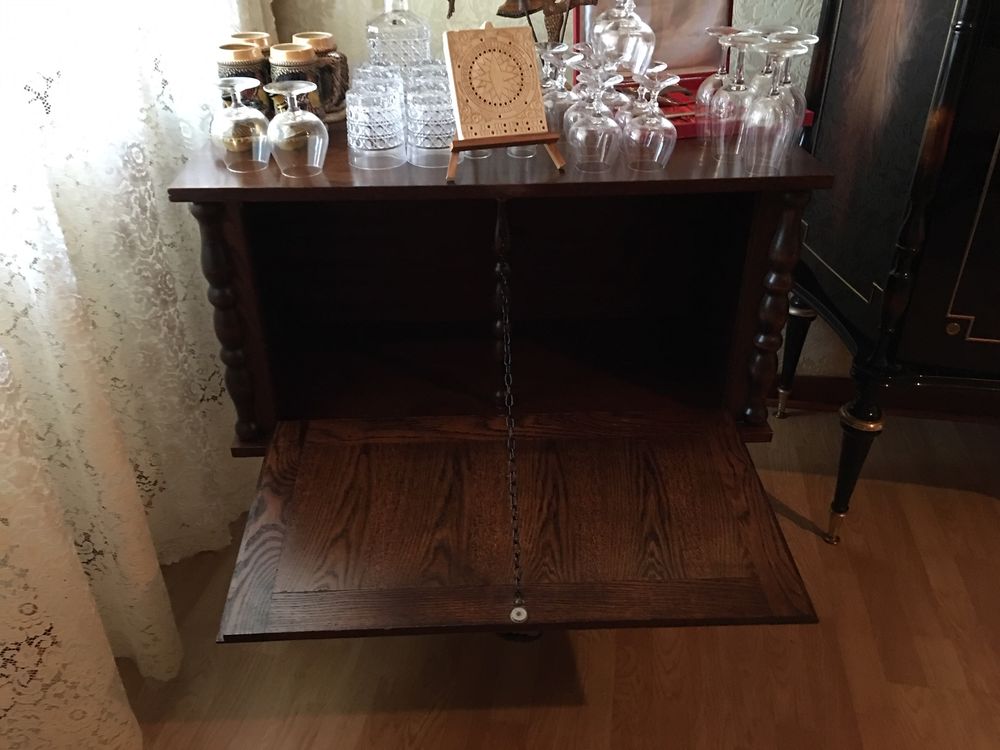 Ce petit meuble en ch�ne peut vous int�resser !!! 20 Saint-Alban-de-Roche (38)