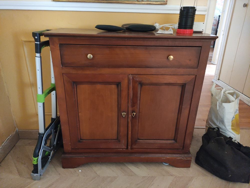 Petit meuble d�barras d'entr�e 40 Paris 13 (75)