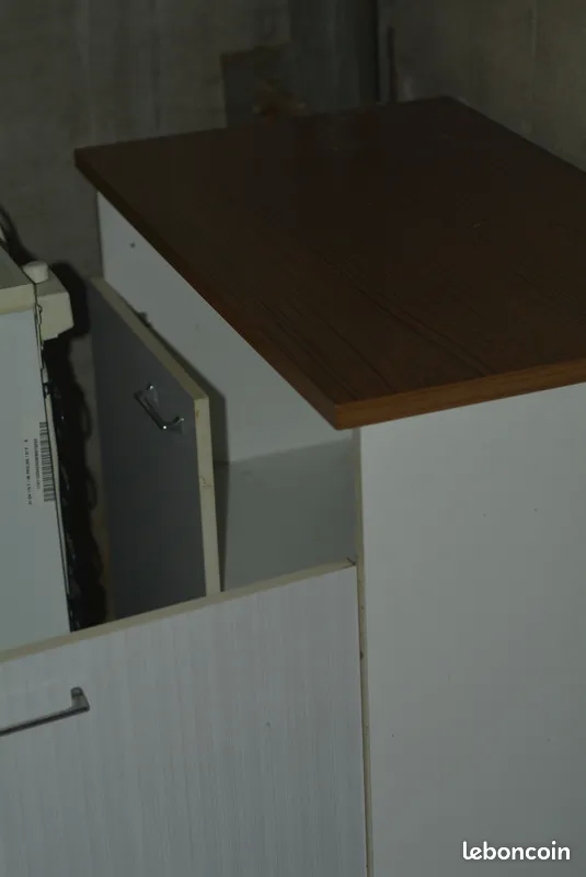 petit meuble bas 2 portes 2 tiroirs  0 Saint-Ouen (93)