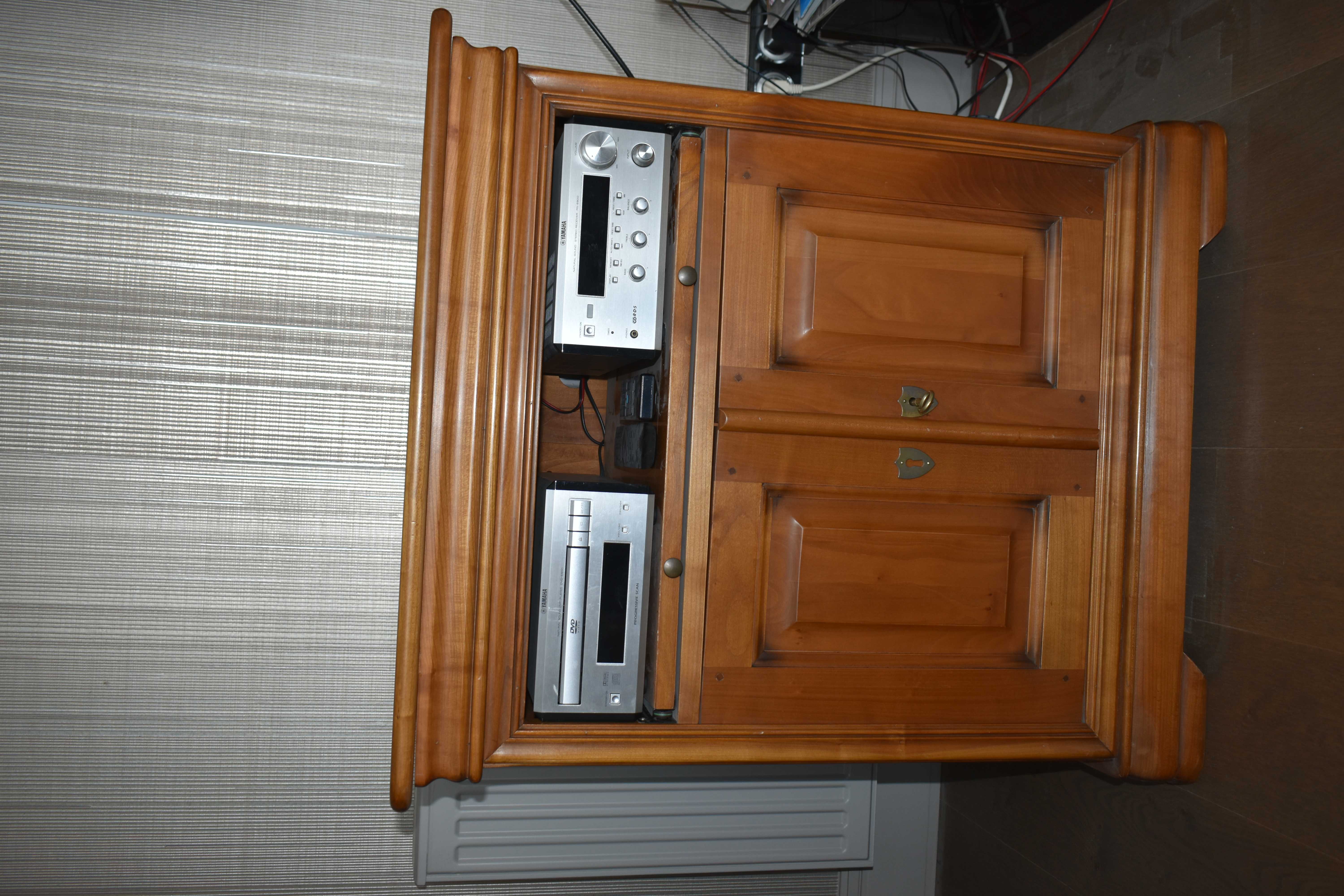 Petit meuble de rangement 30 Rouen (76)