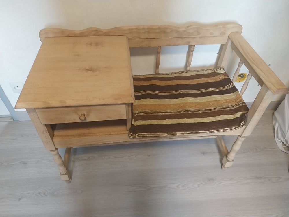 Petit meuble de t�l�phone entr�e decoration vintage 60 Montigny-sur-Avre (28)