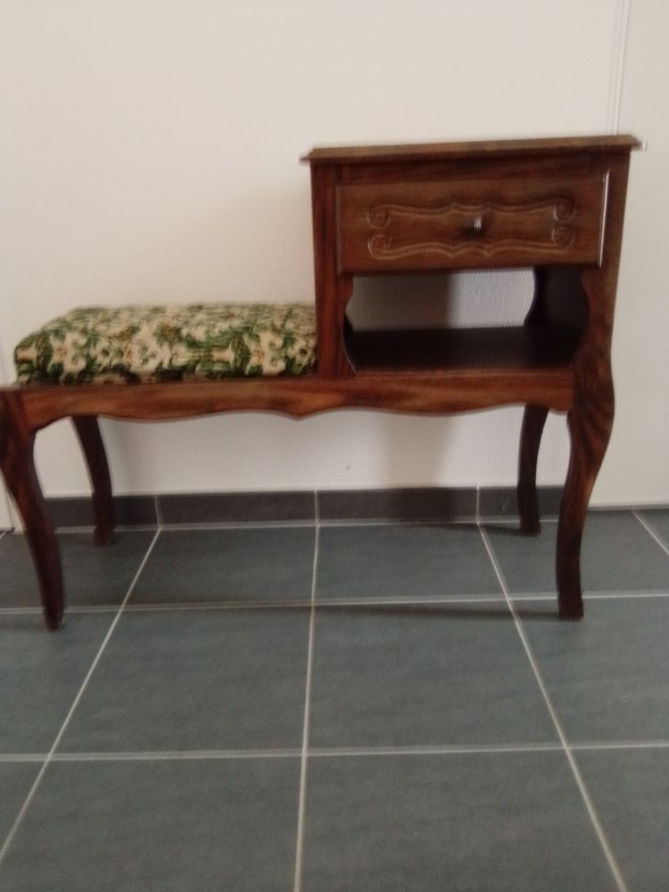 Petit  meuble  t�l�phone 40 Ardentes (36)