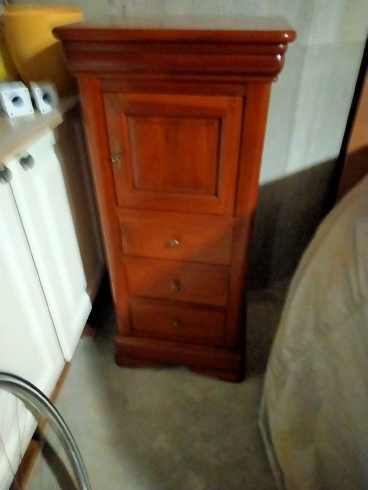 petit meuble 120 Annecy (74)