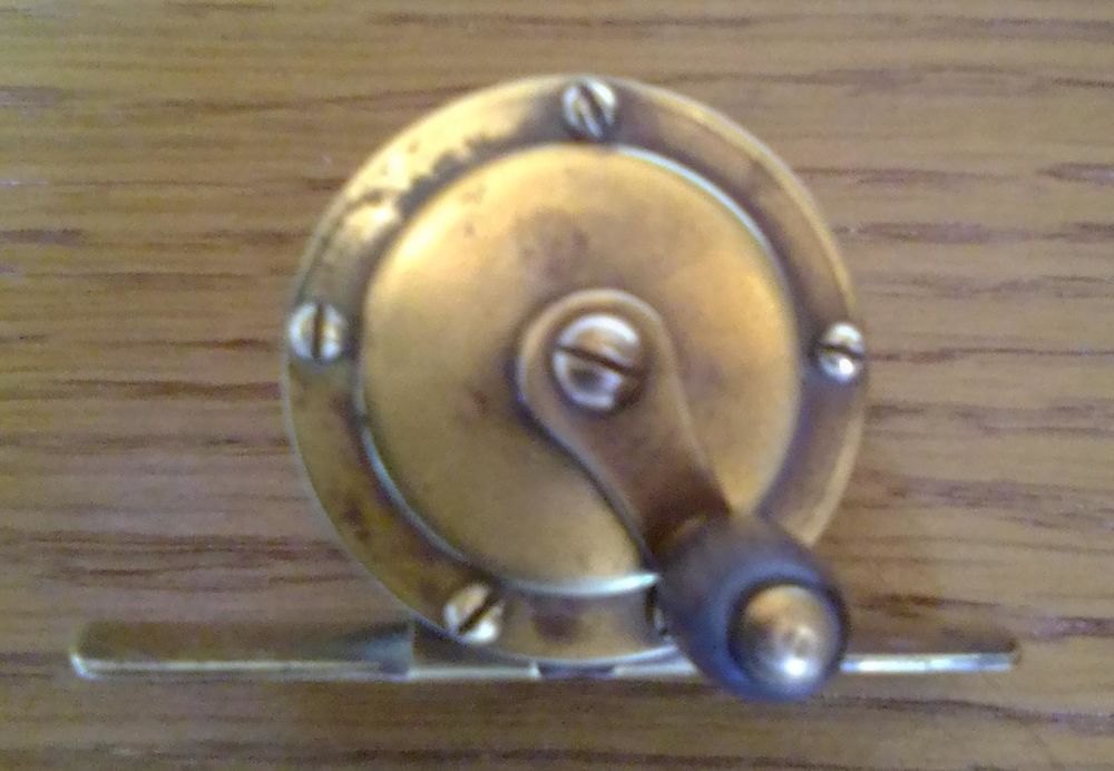 Petit moulinet ancien 25 Camors (56)