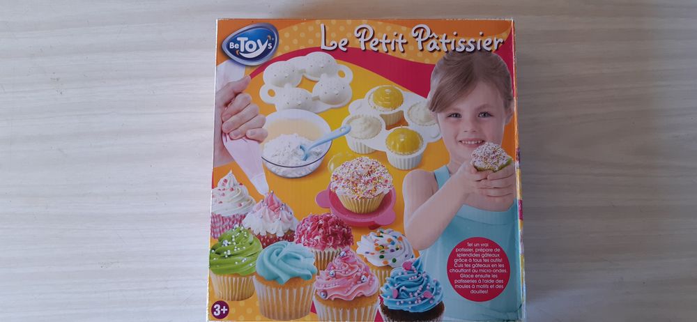 Le Petit P�tissier. 10 Louchy-Montfand (03)