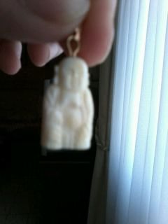 Petit pendentif bouddha neuf de couleur �cru 2 Saint-Martin-au-La�rt (62)