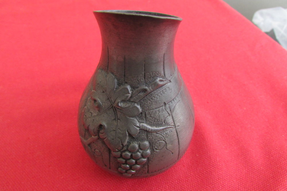 Petit pichet en �tain , sign�  F. Cort�si   30 Castres (81)