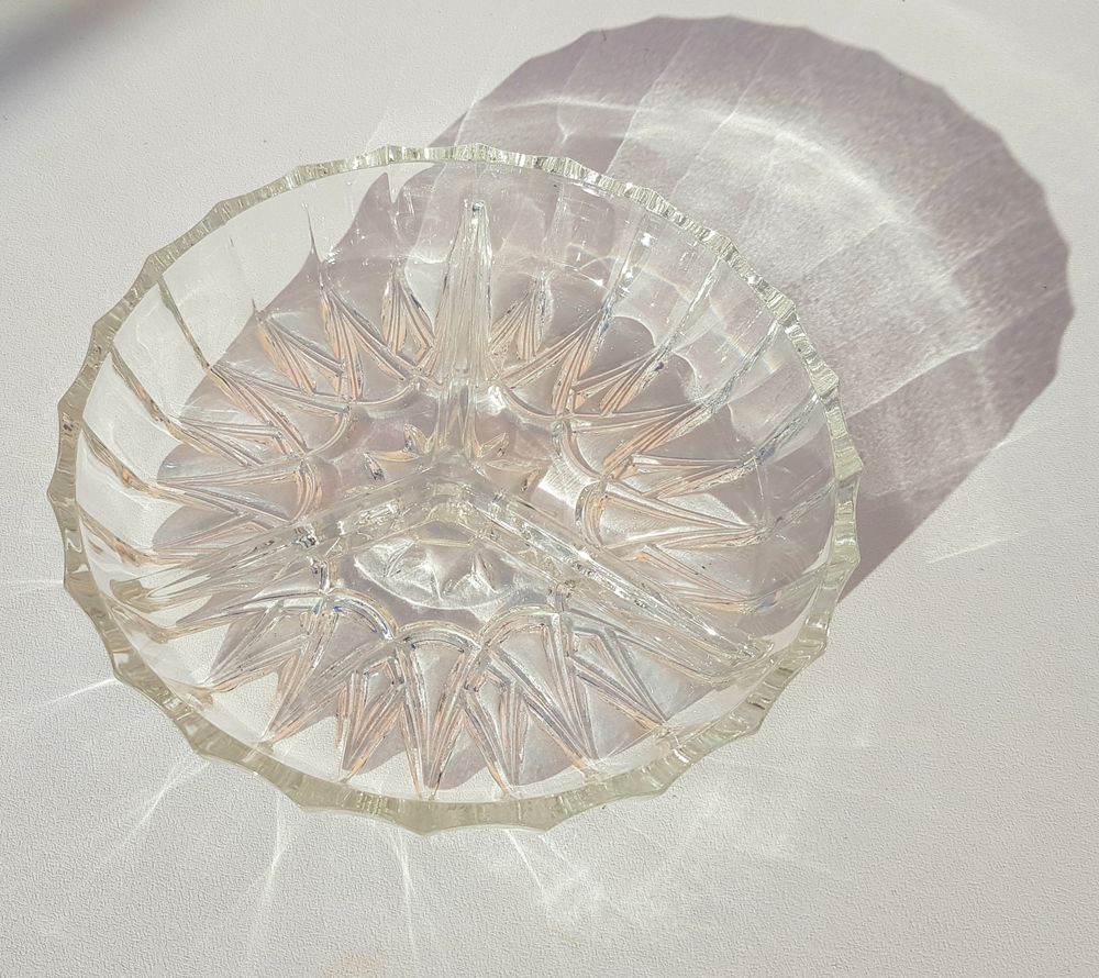 Petit plat ap�ro en cristal 2 Civrieux-d'Azergues (69)