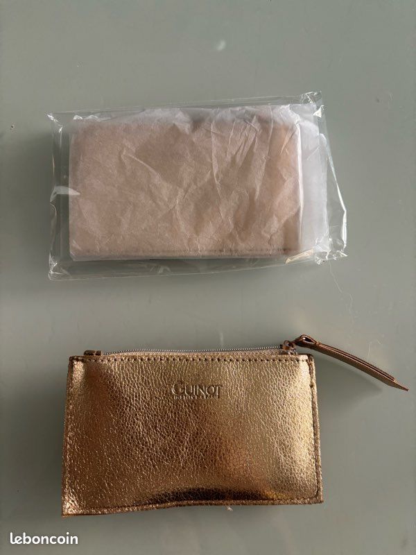 Petit porte-monnaie Guinot neuf sous emballage 5 Th�oule-sur-Mer (06)
