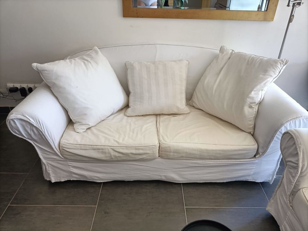 ** Petit Prix ** ENSEMBLE CANAPE 3 PIECES assorties 500 La R�union (97)