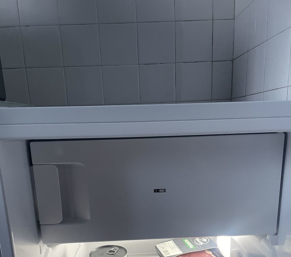 petit r�frig�rateur avec compartiment cong�lateur 50 Orl�ans (45)