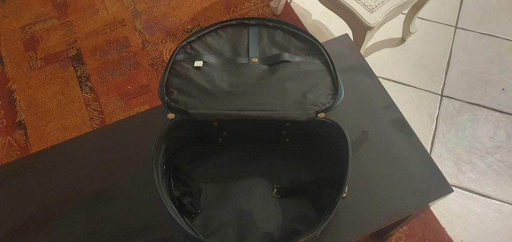 petit sacs de voyage 10 Carc�s (83)