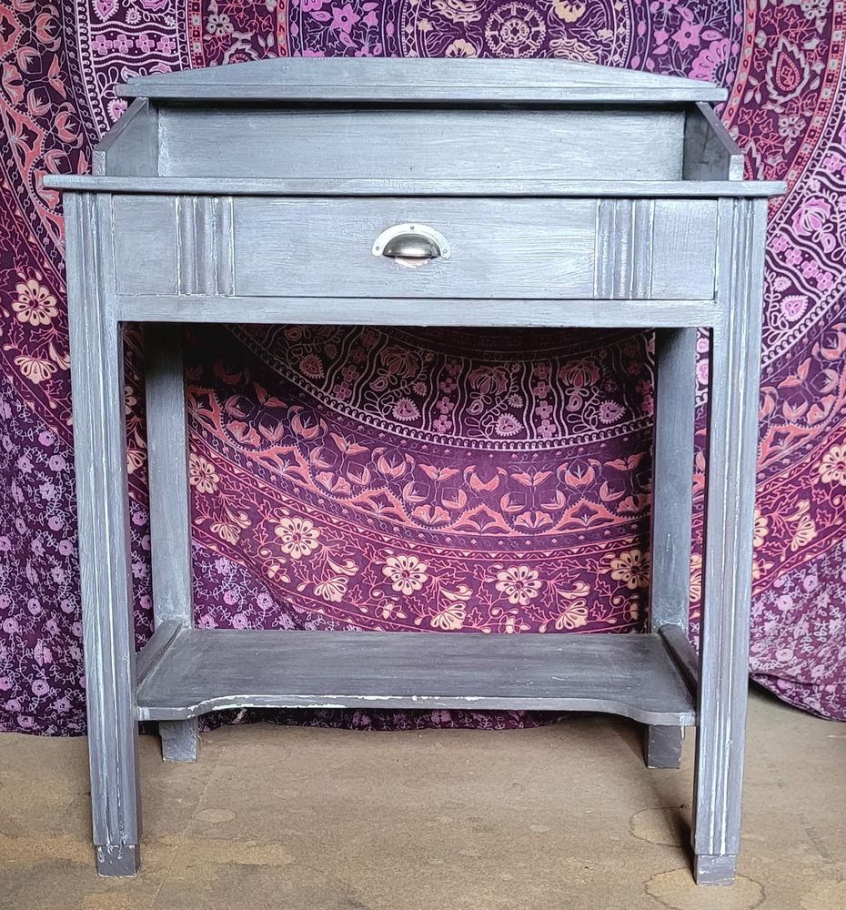 Petit secretaire,  coiffeuse 25 Ectot-l�s-Baons (76)