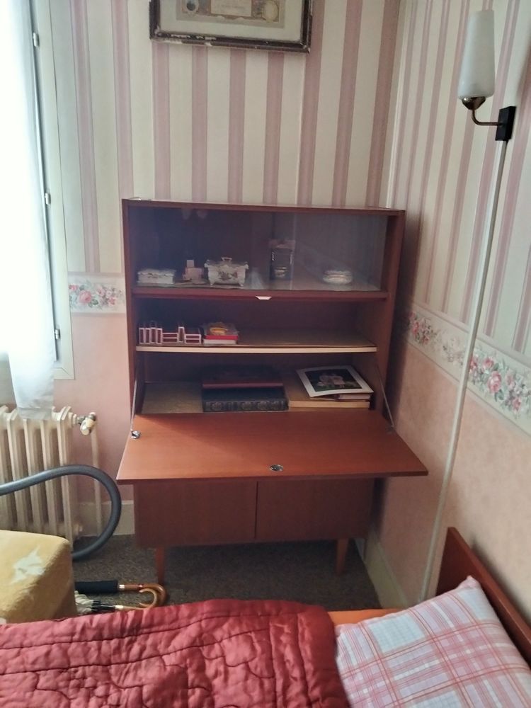 petit secr�taire vintage 25 La Chapelle-Saint-Luc (10)