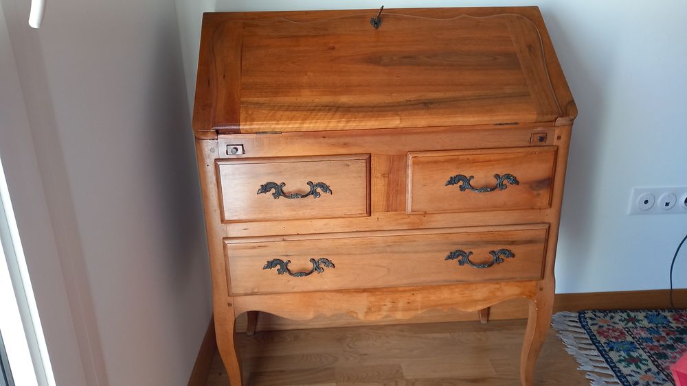 Petit secr�taire 150 La Rochelle (17)