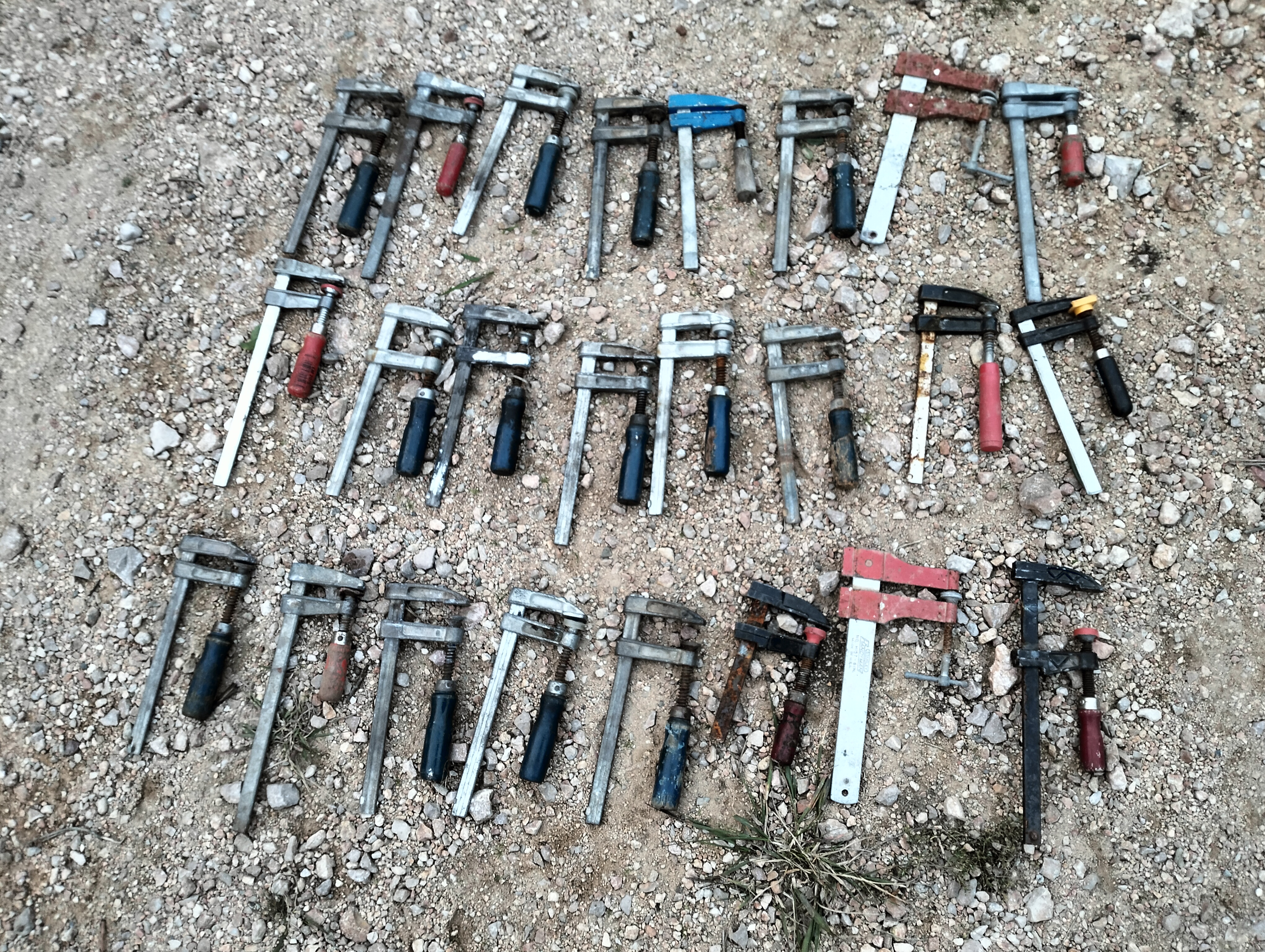 petit serre joint a pompe 30 Saint-Jean-de-Fos (34)