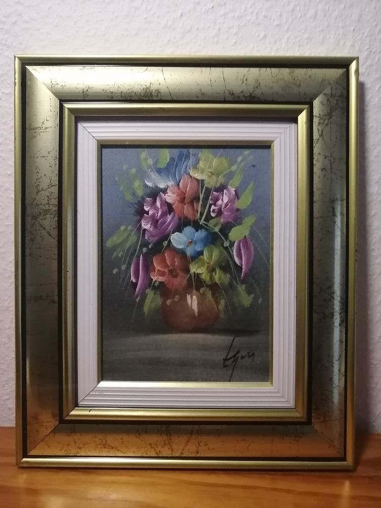 Petit tableau  bouquet de fleurs  avec encadrement dor� 33 Habsheim (68)