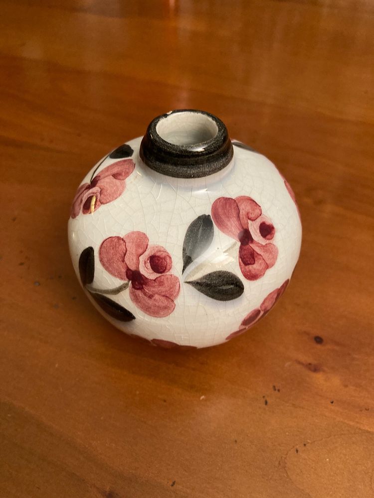 Petit vase boule, début 20ème siècle, H. 8cm 15 Renty (62)