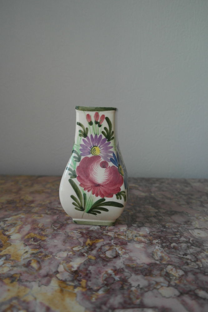 Petit vase Saint Cl�ment d�cor floral Art d�co 40 Angers (49)