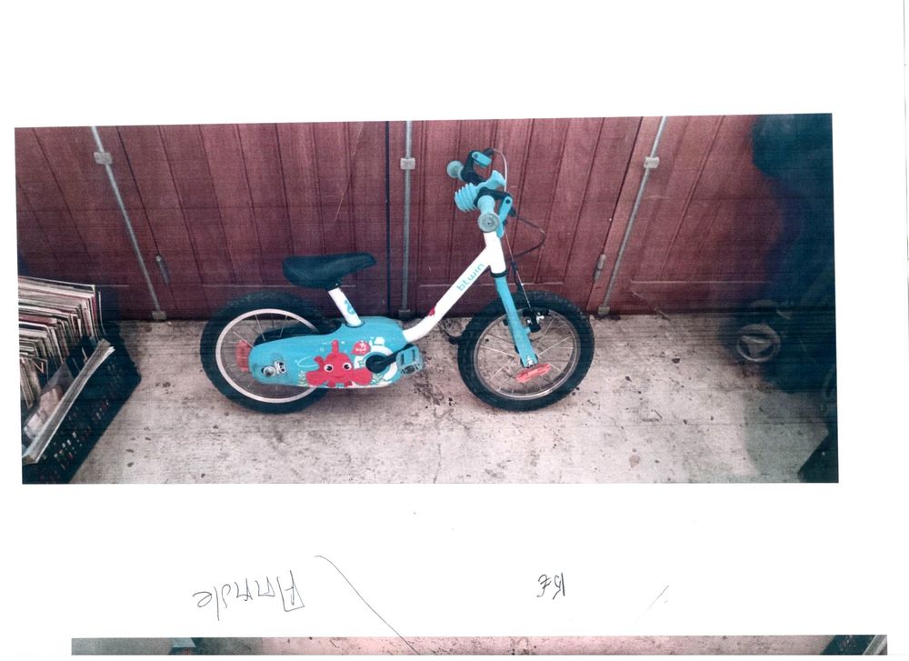 Petit v�lo bleu 35 Nevers (58)