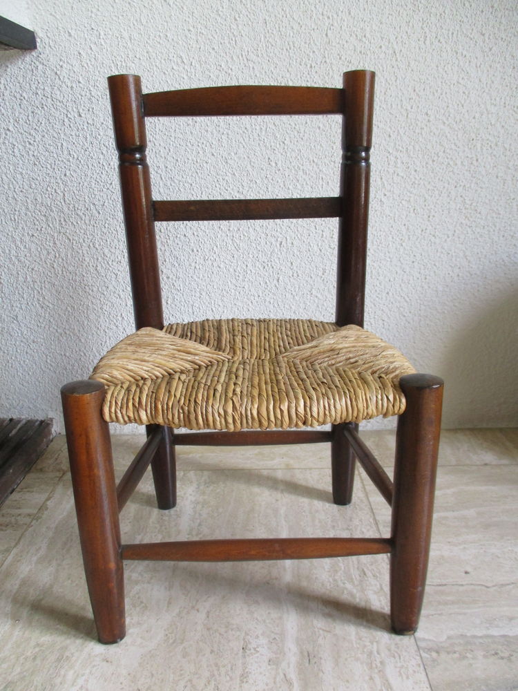 Petite Chaise en Bois Paill�e 50 La Rochelle (17)