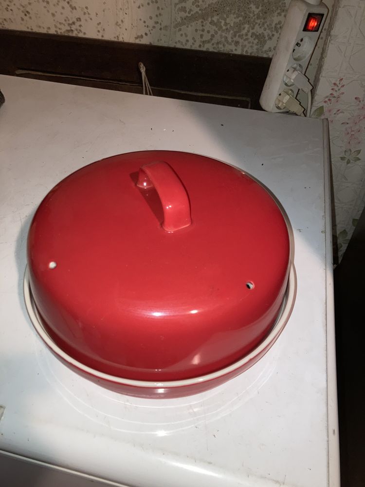 PETITE COCOTTE EN CERAMIQUE SPECIAL MICRO ONDES 5 Les �glisottes-et-Chalaures (33)