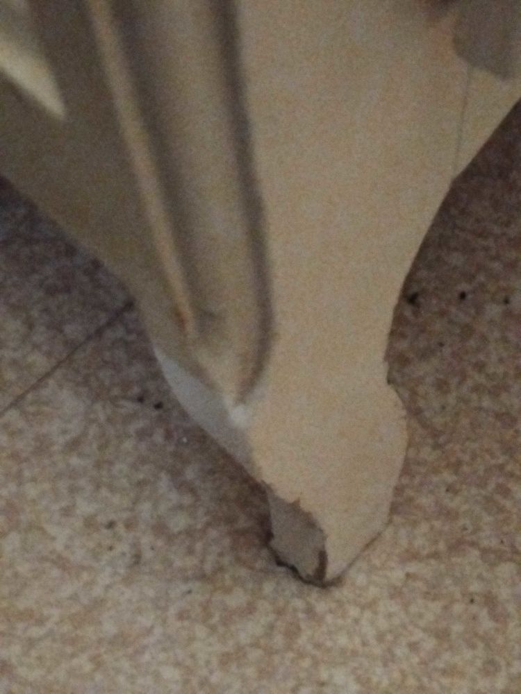 Petite commode en bois laque 100 Montigny-le-Bretonneux (78)